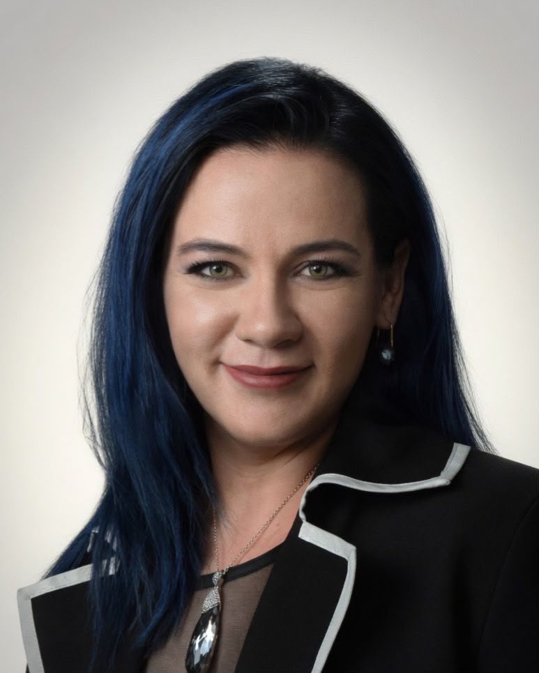 Retrato de Mtra. Jadira Armendariz Buaun, Directora de la ANLM